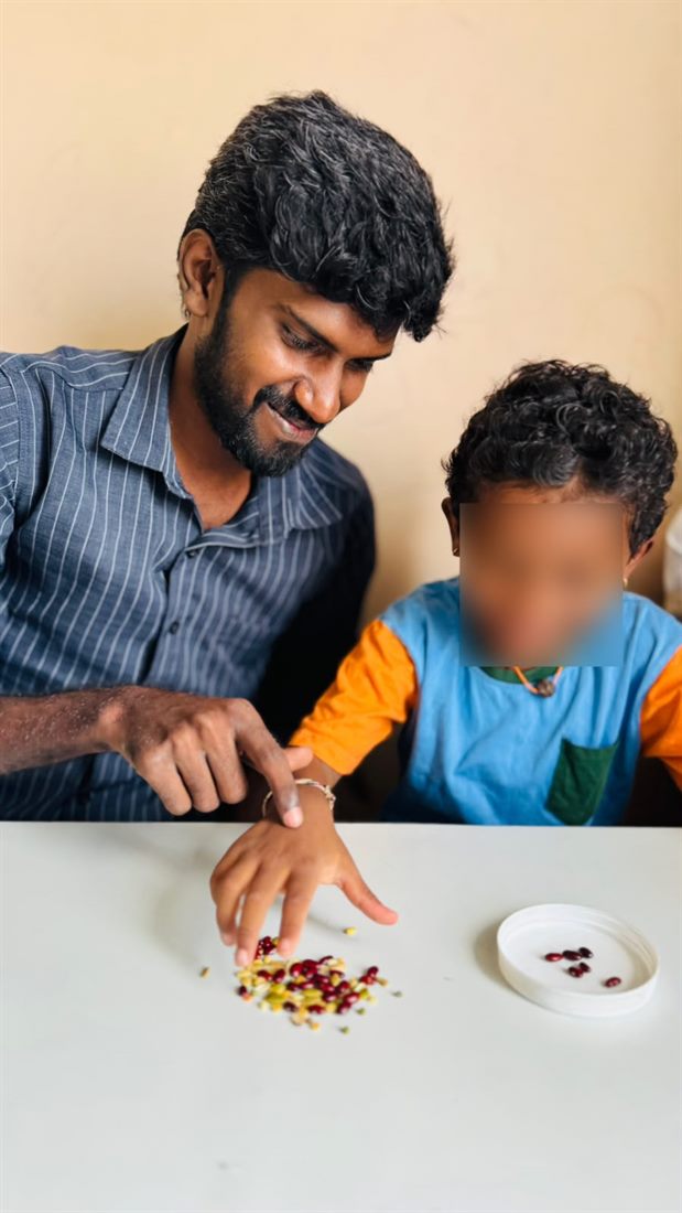 Fine motor coordination activity